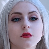 Roxolana Naken