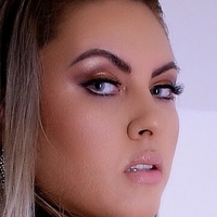 Sabella Monize Naken