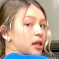Samantha Tado Naken
