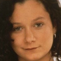 Sara Gilbert Naken
