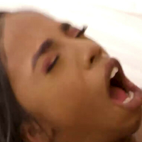 Sarah Banks Naken