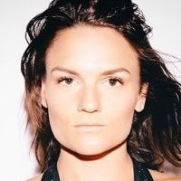 Sarah Booth Naken