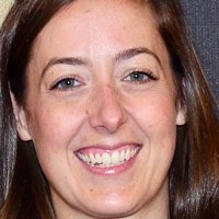 Sarah Schneider Naken