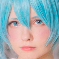 Saya Scarlet Naken