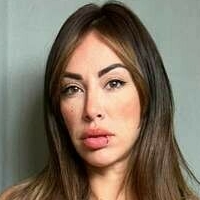 selenadi Naken