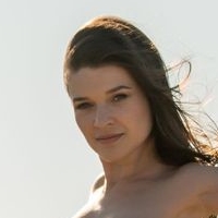 Serena J Naken
