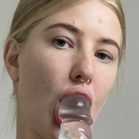 shaelah Naken