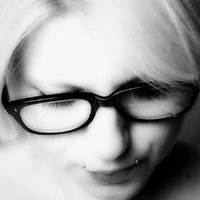 Shenni Suicide Naken