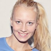 Simone Friis Naken
