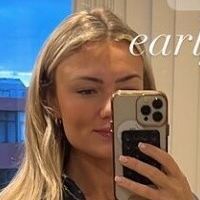 Sinead Hegarty Naken