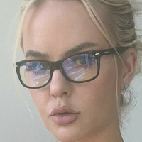 Slimthickvic/Vic Marie Naken