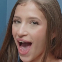 Sofia Smith Naken