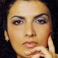 Sonia Topazio Naken