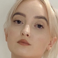 Sophie Carson Naken