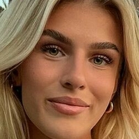 Sophie.schnr Naken