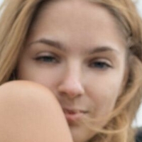 Sophy Naken