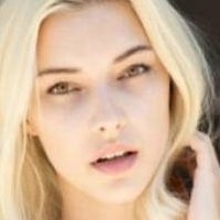 Stefanie Michova Naken