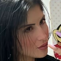 Stefany Romero Naken