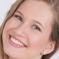 Stella Gardo Naken