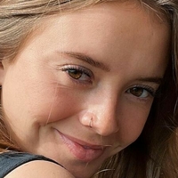 Susi Vidal Naken
