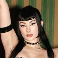 SweetSeverine Naken