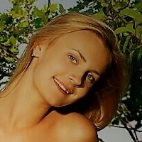 Tais Naken