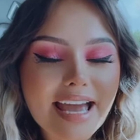 Talia Mar Naken