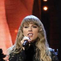 Taylor Swift Naken
