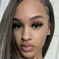 tiahnie Naken