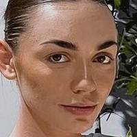 Tina Neumann Naken