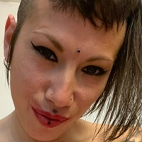 UrsulaMia Naken