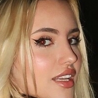 Vansessy Naken