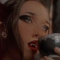 vialwoodvampire Naken
