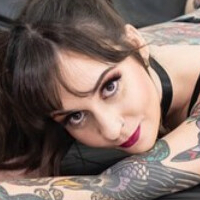 Vile Vixen Naken