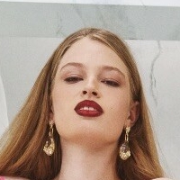 Vivian Jenna Wilson Naken