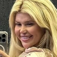 Viviane Bardeson Naken