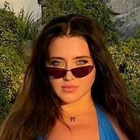 Vyeta Mustafina Naken