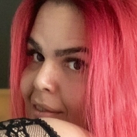 Wanessa Ariel Naken