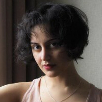 Yasmeena Naken