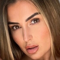 Yasmine Fox Naken