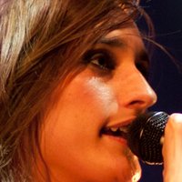 Yelle Naken
