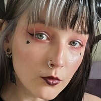 yours_lisa Naken