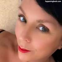 yummyhoneymodel Naken