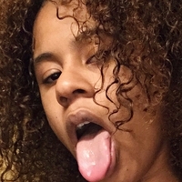 yummymarley Naken