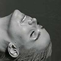 Yuval Gold Naken