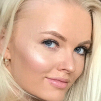 Zienna Eve Naken